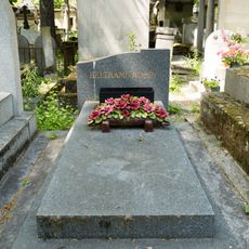 Grave of Beltrami-Robin