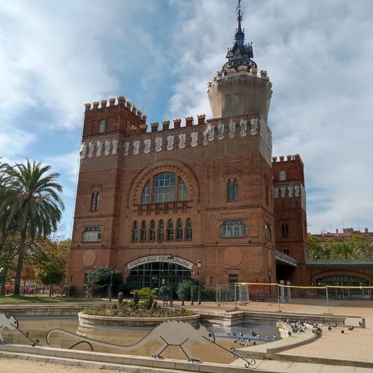 Castillo de los Tres Dragones