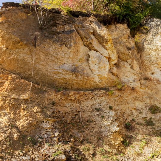 Höhlenruine von Hunas