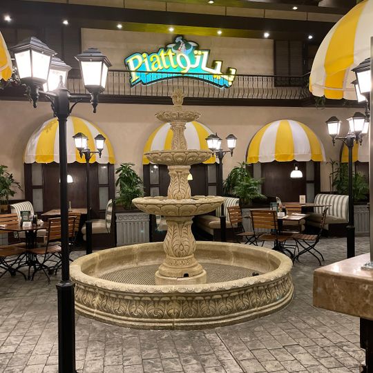 Piatto Restaurant