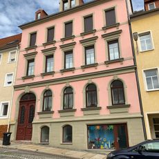 Mietshaus in geschlossener Bebauung Breite Straße 11