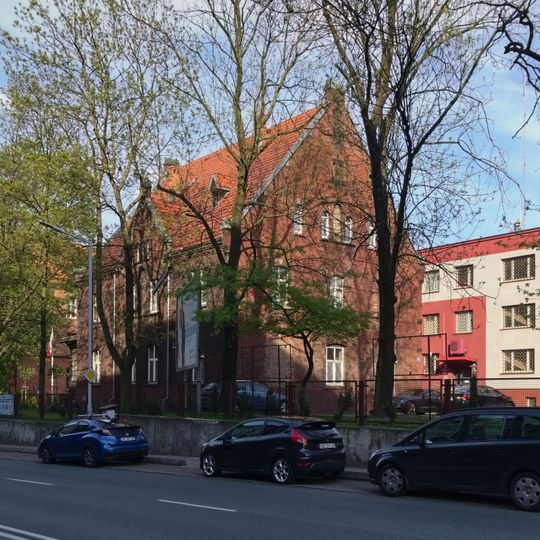 Budynek mieszkalny I, ob. biurowy