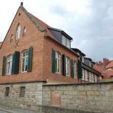 Mühlenstraße 24, 25