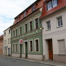 Wohnhaus in geschlossener Bebauung Görlitzer Straße 4
