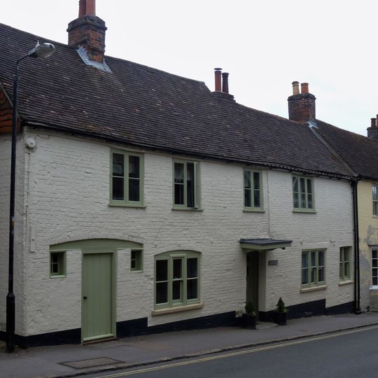 51 And 52, Saint Martins