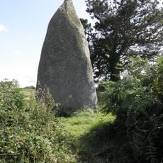 Menhir sud de Pontusval