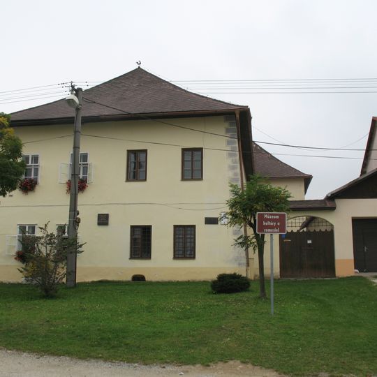 House of the Carpathian-German Society, Nitrianske Pravno