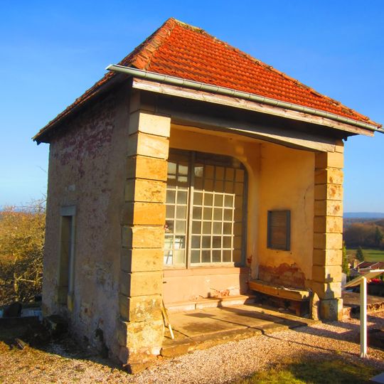 Chapelle du cimetière de Deneuvre