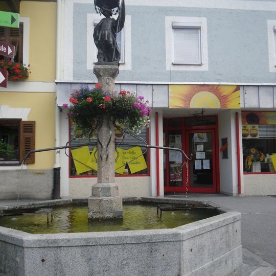 Brunnen mit hl. Florian