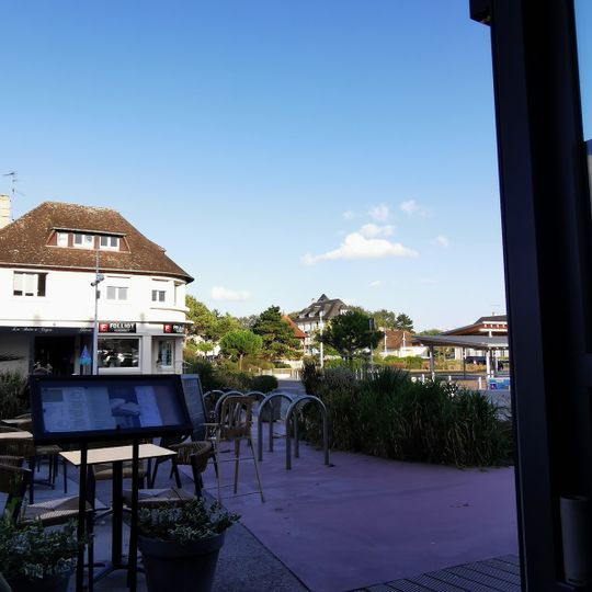 Le Lodge