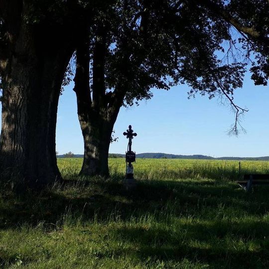 Kříž severně od Chýnova