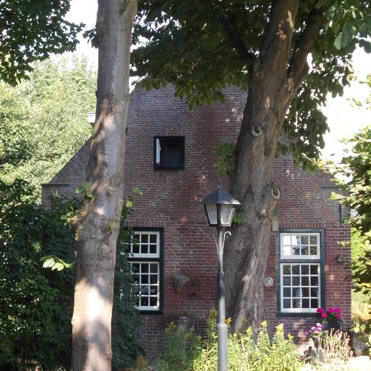 Pelmolenlaan 1, Oostwold