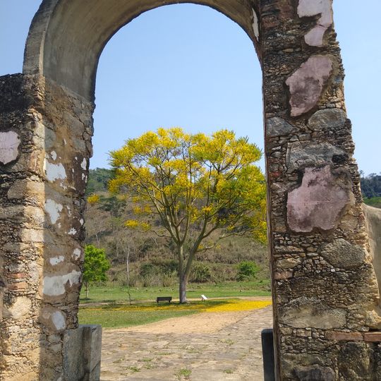 Ruínas do centro histórico de São João Marcos