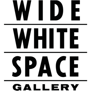 Galerie Wide White Space