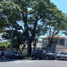 Imóvel à Avenida Chateaubriand, nº 218