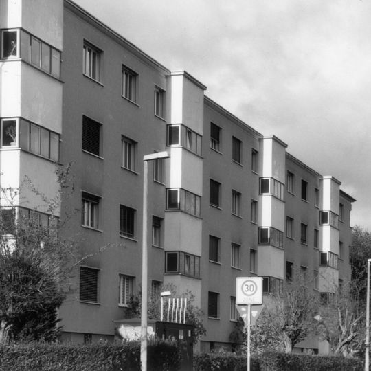 Wohnblock Bremer Straße 1; 3; 5; 7