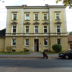 Derfflingerstraße 4