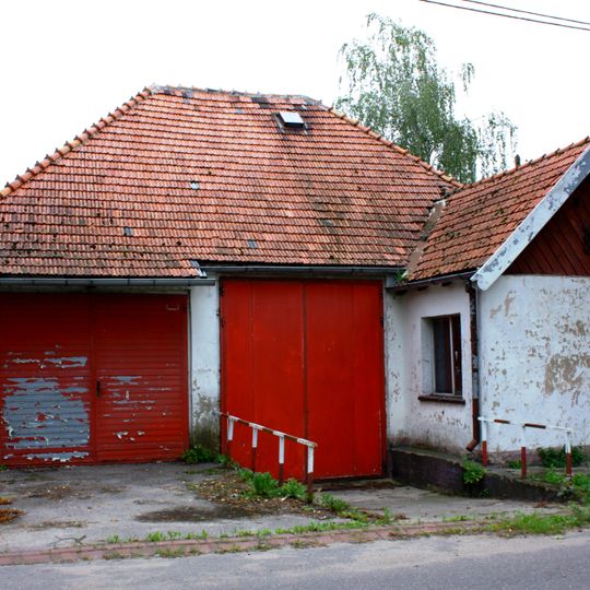 50 Dworcowa Street in Golęczewo