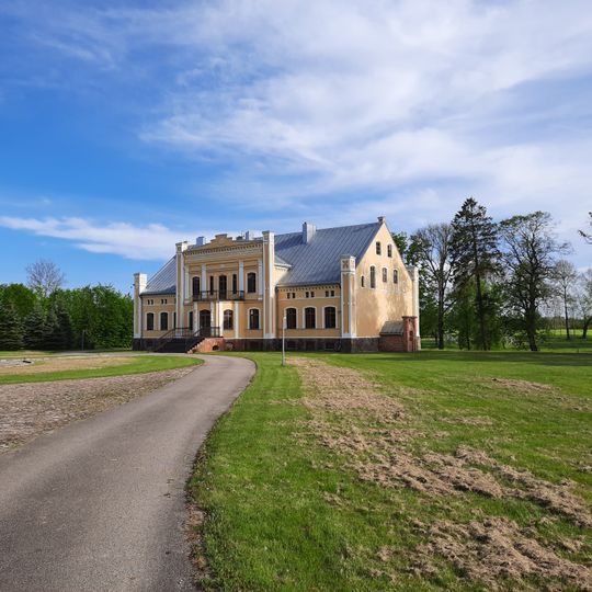 Daukšiagirė Manor