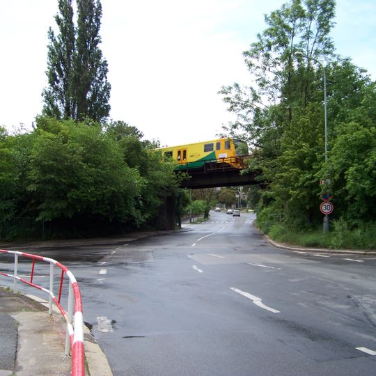 Railway bridge over Gymnasijní - Pevnostní street
