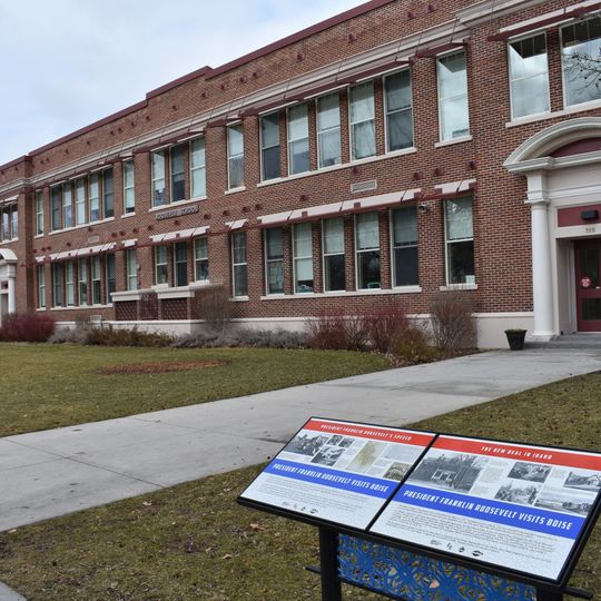 Roosevelt School