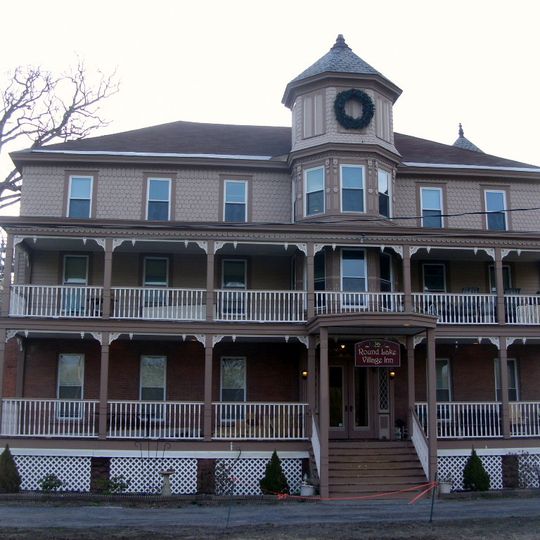 Round Lake Historic District