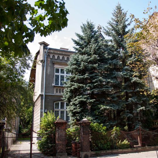 Willa, Puszkina 4 w Przemyślu