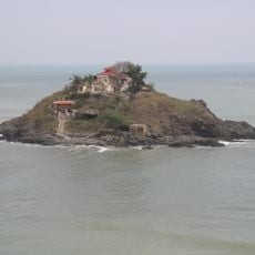 Hòn Bà