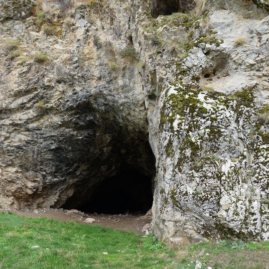 Höhle von Tren