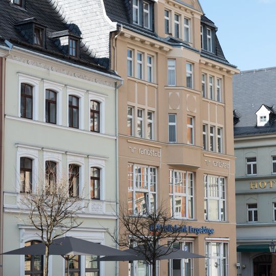 Wohn- und Geschäftshaus Klosterstraße 1