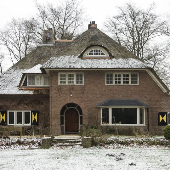 Villa "Overdok" met garage