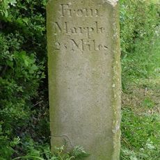 Macclesfield Canal Milestone At Sj 8405 5775