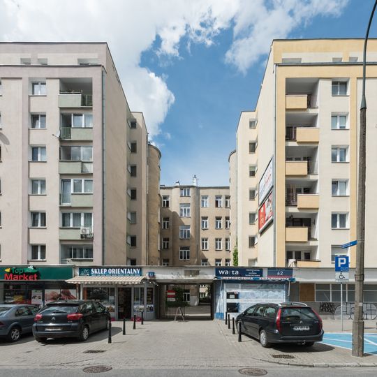 Oficyna przy ulicy Złotej 62