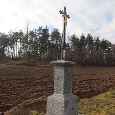 Kříž u silnice východně od Nového Telečkova