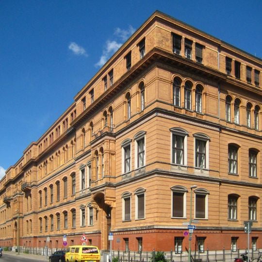 Naturwissenschaftliche Institute Universität Berlin