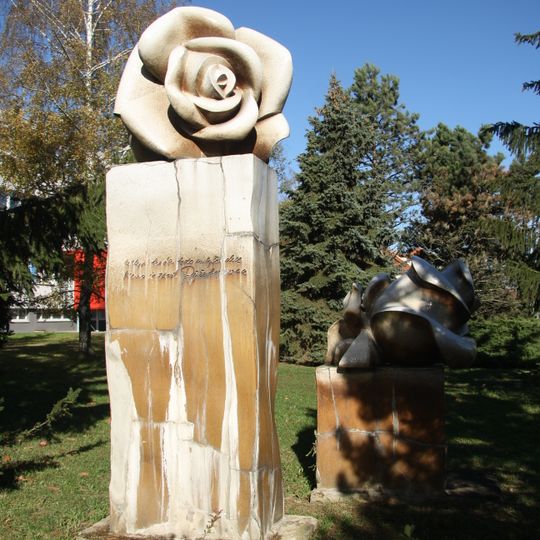 Rose sculpture