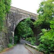 Ivybridge Viaduct including adjacent piers of earlier viaduct