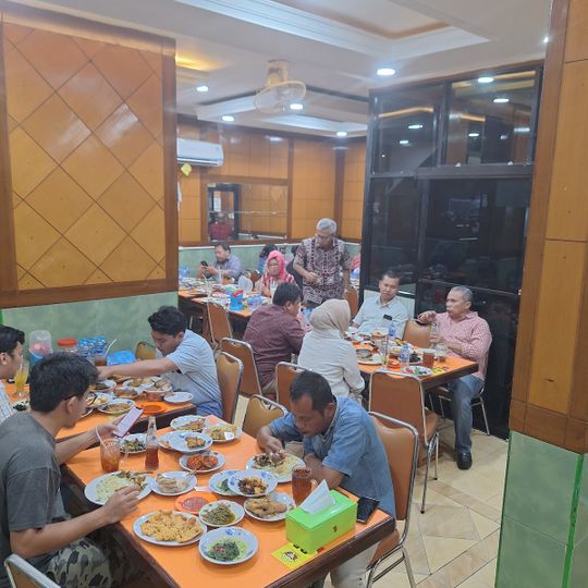 Rumah Makan SURYA Masakan Padang