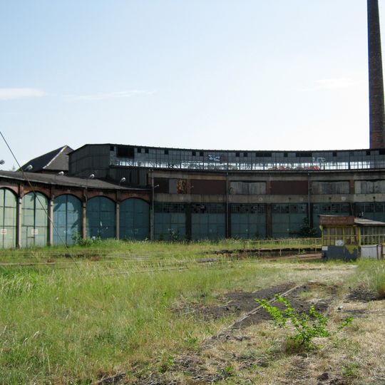 Lokomotywownia wachlarzowa z warsztatami i obrotnicą