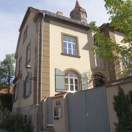 Zum Taubenbrünnlein 2