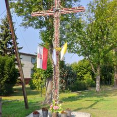 Wayside cross