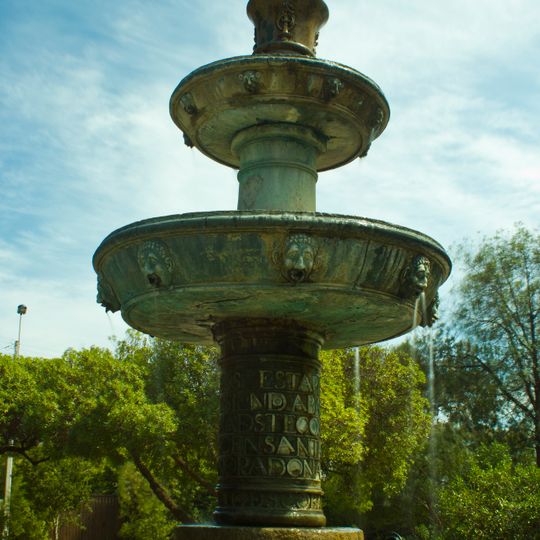 Pila de bronce de la Plaza de Zapallar