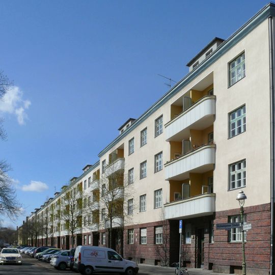 Wohnblock Ostender Straße 13-24, Lütticher Straße 40-41, Antwerpener Straße 13-14