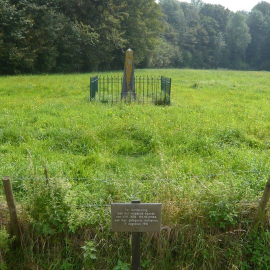 Gedenknaald koning Wilhelmina