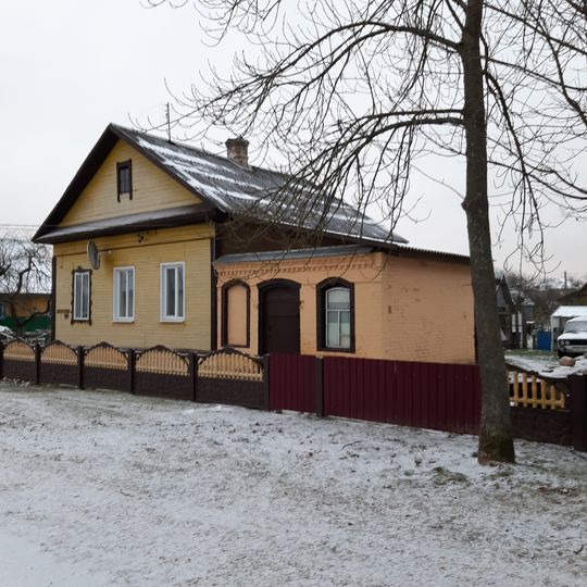 Kamarova Street 25, Dzisna