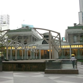 Sala de exhibición histórica de la antigua estación de Shimbashi