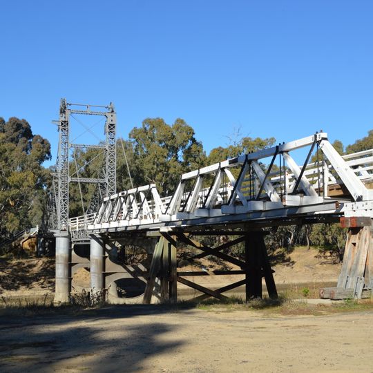 Carrathool Bridge over Murrumbidgee River