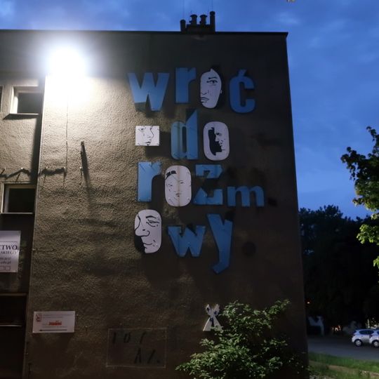 Wróć do rozmowy