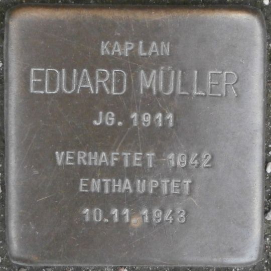 Stolperstein en memoria de Eduard Müller