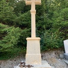 Croix de cimetière de Lompnas